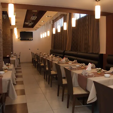 Garni Vigor - Ev Station Otel Novi Sad