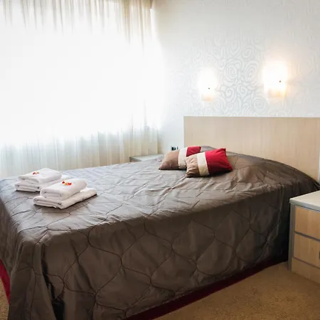 Garni Vigor - Ev Station 2* Novi Sad