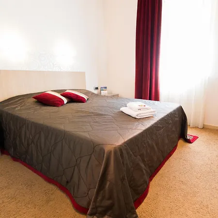 Garni Vigor - Ev Station 2* Novi Sad