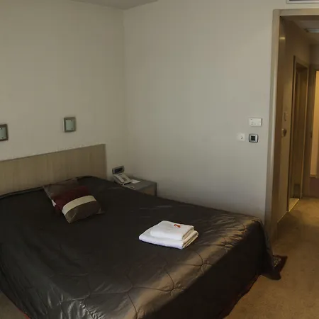 Garni Vigor - Ev Station Hotel Novi Sad