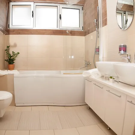 Garni Vigor - Ev Station Otel Novi Sad