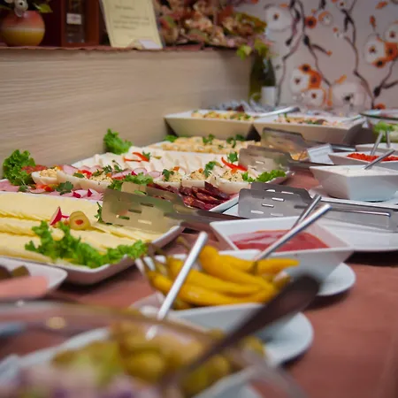 Garni Vigor - Ev Station 2* Novi Sad