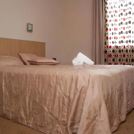 Otel Garni Vigor - Ev Station Novi Sad