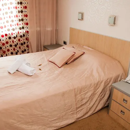 Garni Vigor - Ev Station Hotel 2*