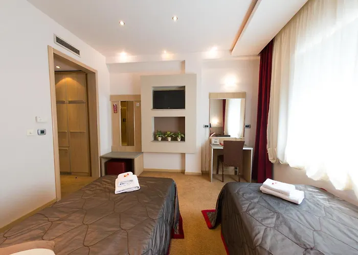 Hotel Garni Vigor - Ev Station 2*