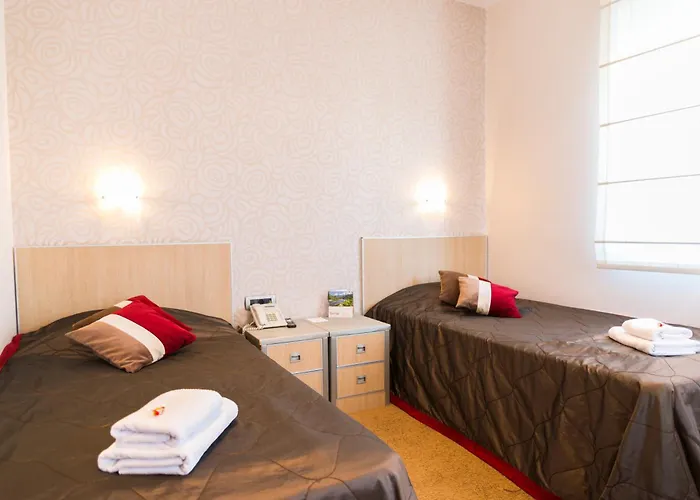 Garni Vigor - Ev Station 2*