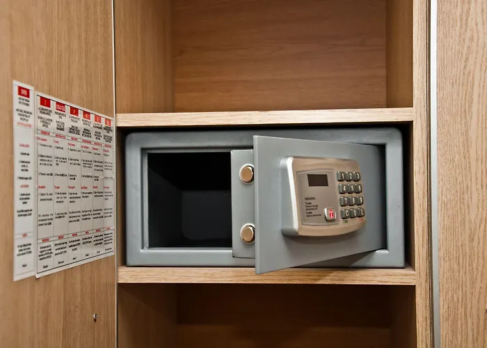 Garni Vigor - Ev Station Hotel 2*