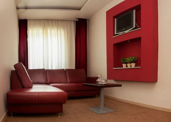 Garni Vigor - Ev Station Hotel