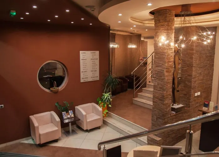 Garni Vigor - Ev Station Hotel